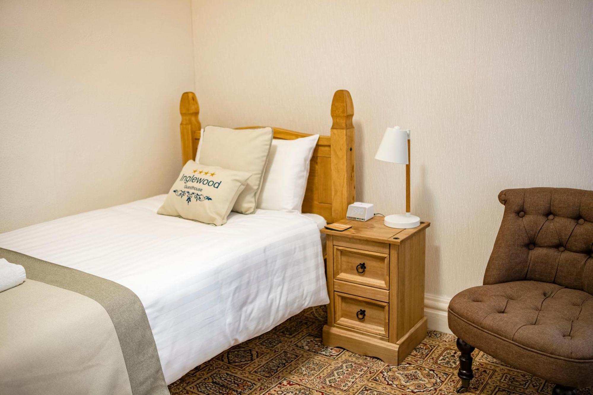 Inglewood - Opul Express Hotel Douglas Room photo